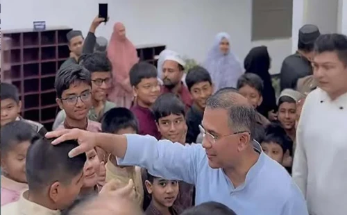 প্রধানমন্ত্রীকে শিশুর প্রশ্ন, আঙ্কেল আপনি রোজা রাখেন?