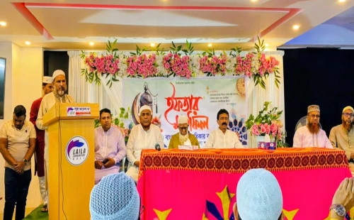 আলমডাঙ্গায় মানবাধিকার কমিশনের উদ্যোগে ইফতার ও এতিমদের মাঝে খাবার বিতরণ