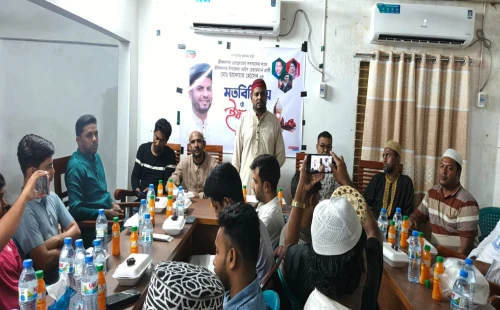 জীবননগরে সাংবাদিকদের সঙ্গে ভাইস চেয়ারম্যান প্রার্থী ছানোয়ারের মতবিনিময় ও ইফতার