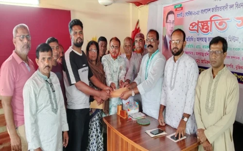 মুজিবনগরে প্রধানমন্ত্রীর ঈদ উপহার বিতরণ