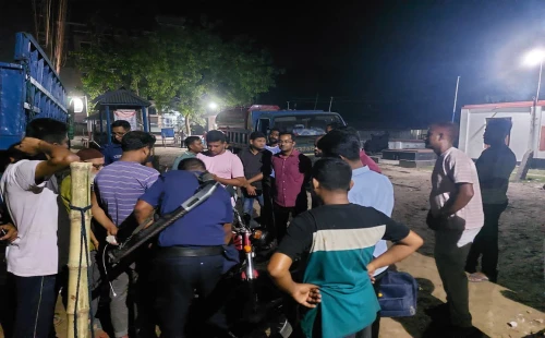 চুয়াডাঙ্গায় পেট্রোল পাম্পে রাতভর লাইনের অবসান