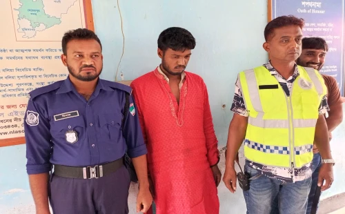 গাংনীতে শিশু ধর্ষণ চেষ্টা মামলার পলাতক আসামি গ্রেপ্তার