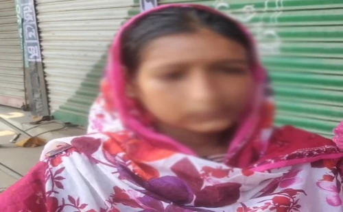 যৌতুকের দাবিতে অন্তঃসত্ত্বা স্ত্রীকে লাথি মারার অভিযোগ
