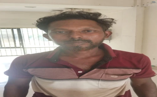দামুড়হুদায় ৭ পিস ইয়াবাসহ কালিয়াবকরী লিটন আটক