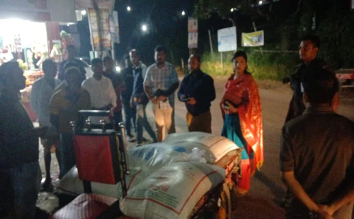 আলমডাঙ্গায় অবৈধভাবে সার মজুত ও বিক্রয়ের দায়ে