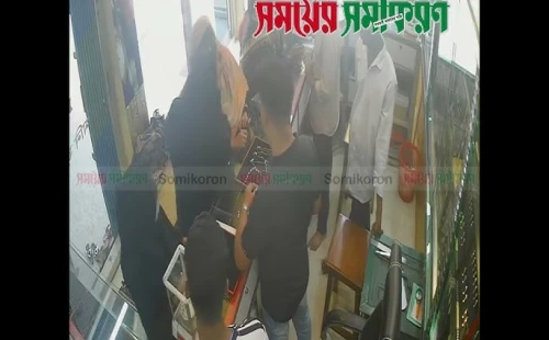 দর্শনায় মা মনি জুয়েলার্সে চুরি