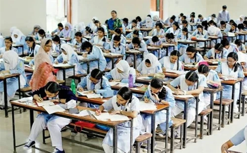 চুয়াডাঙ্গায় আজ থেকে শুরু হচ্ছে এইচএসসি ও সমমান পরীক্ষা
