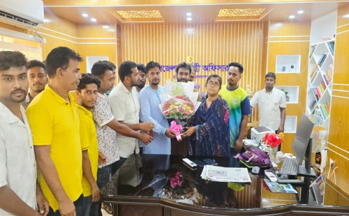 চুয়াডাঙ্গা জেলা পরিষদের প্রশাসক এবং ইউএনওর সঙ্গে সদর উপজেলা ক্রীড়া সংস্থার সৌজন্য সাক্ষাৎ