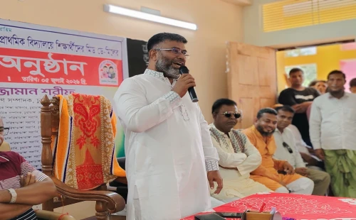 চুয়াডাঙ্গায় বিদ্যালয়ের প্রধান ফটক ও মিড ডে মিল কর্মসূচির উদ্বোধনে শরীফুজ্জামান