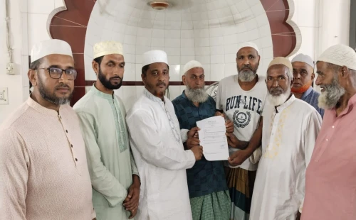 আলমডাঙ্গার বিভিন্ন ইউনিয়ন ও শিক্ষাপ্রতিষ্ঠান পরিদর্শন করলেন এমপি মাসুদ পারভেজ