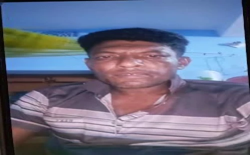 দর্শনায় যৌতুক ও নির্যাতনের অভিযোগে স্বামীর বিরুদ্ধে আদালতে মামলা