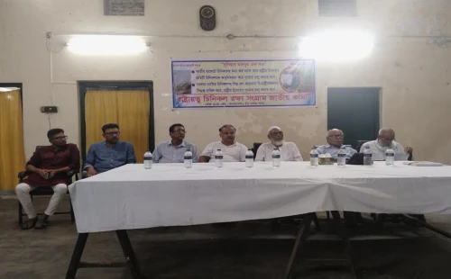 বন্ধ রাষ্ট্রায়ত্ত ৬টি চিনিকল পুনরায় চালুর দাবিতে দর্শনায় শ্রমিক-কর্মচারীদের সমাবেশ