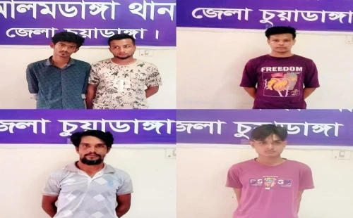 আলমডাঙ্গায় মাদক কারবারি ও চোরসহ গ্রেপ্তার ৫