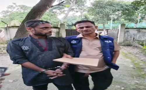 হরিণাকুণ্ডুতে ৫০০ পিস ইয়াবাসহ মাদক ব্যবসায়ী গ্রেপ্তার