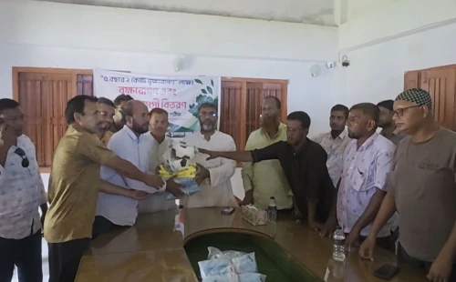 নেহালপুরে বৃক্ষরোপণ ও ক্রীড়া-সামগ্রী বিতরণ অনুষ্ঠানে শরীফুজ্জামান শরীফ