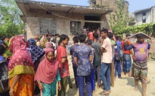 মেহেরপুরে বাবাকে কুপিয়ে হত্যা, ছেলে আটক‎