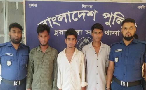 চুয়াডাঙ্গায় পুলিশের মাদক বিরোধী অভিযানে গ্রেপ্তার ৩