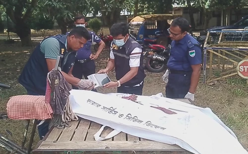 দামুড়হুদায় সড়কে অজ্ঞাত ব্যক্তির মরদেহ উদ্ধার