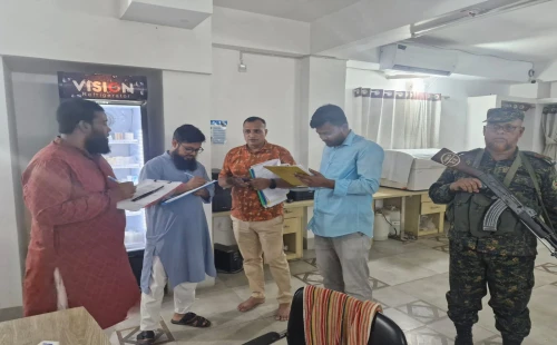 চুয়াডাঙ্গায় সদর হাসপাতাল সড়কে অভিযান সানরাইজ মেডিকেল সেন্টারে জরিমানা