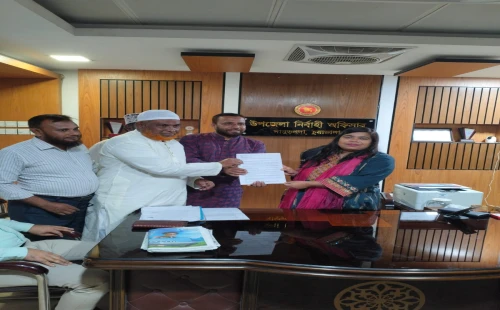 দামুড়হুদা মিনি স্টেডিয়ামের সামনে মার্কেট নির্মাণের পরিকল্পনা