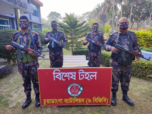 প্রায় ৩২ লাখ টাকার সোনার গহনা উদ্ধার