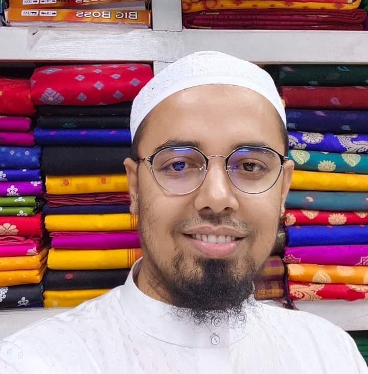 ঝিনাইদহে সড়ক দুর্ঘটনায় কাপড় ব্যবসায়ী নিহত