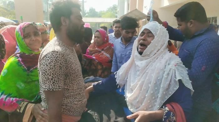 দামুড়হুদায় পৃথক সড়ক দুর্ঘটনায় বৃদ্ধা নিহত, আহত চার