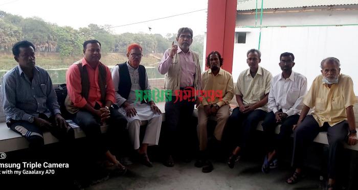 আলমডাঙ্গায় কবিতা পাঠ ও আলোচনা সভা অনুষ্ঠিত