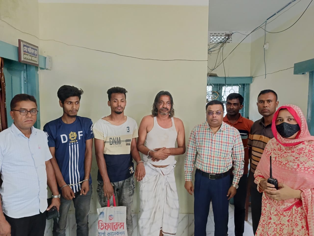 গাঁজাসহ আটক ৩ জনের ভ্রাম্যমাণ আদালতে জেল