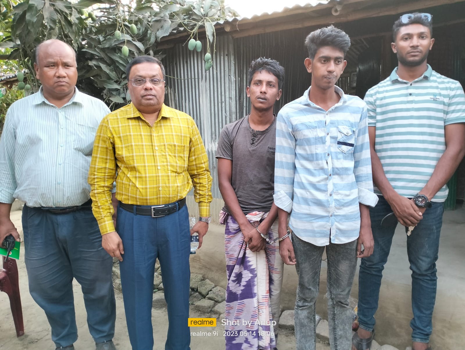 চুয়াডাঙ্গা ও আলমডাঙ্গায় মাদকদ্রব্য নিয়ন্ত্রণ অধিদপ্তরের পৃথক অভিযান