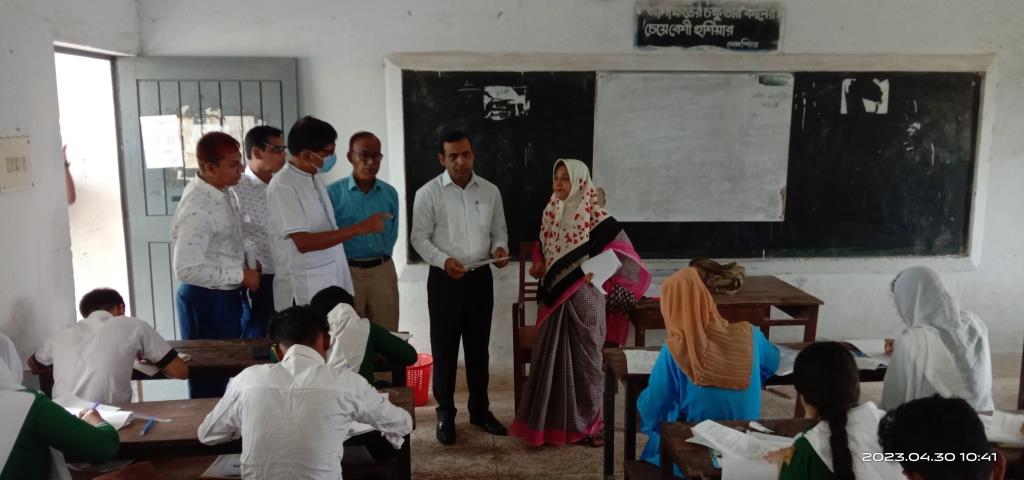 চুয়াডাঙ্গা, মেহেরপুর, ঝিনাইদহসহ সারাদেশে এসএসসি ও সমমানের পরীক্ষা শুরু