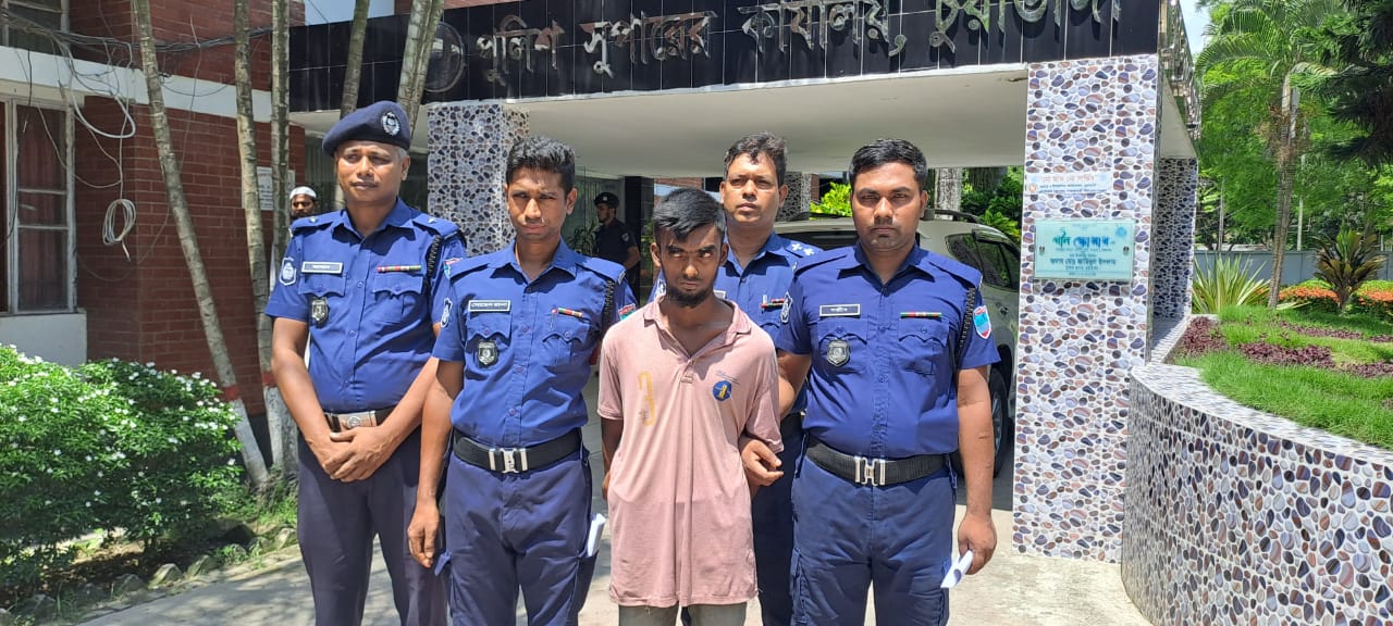 দর্শনায় ৫ বছরের শিশুকে ধর্ষণ মামলার একমাত্র আসামী তানভীর গ্রেফতার