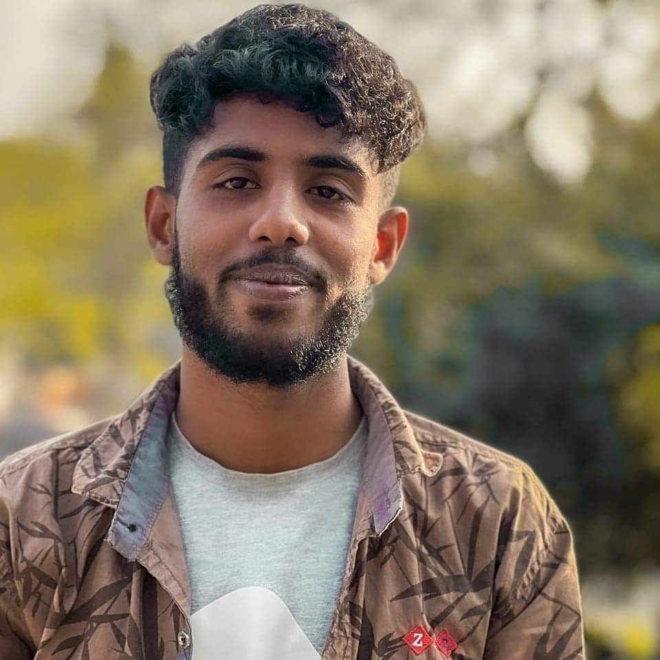 ফেসবুকে পোস্ট দিয়ে যুবকের আত্মহত্যা
