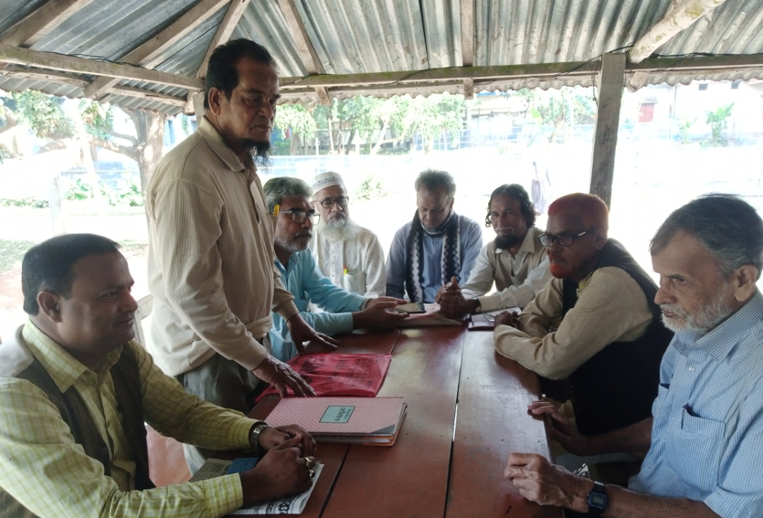 আলমডাঙ্গায় কবিতা আড্ডা অনুষ্ঠিত