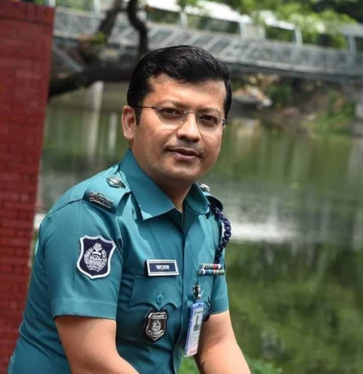 বর্তমান এসপি আব্দুল্লাহ আল-মামুনসহ একই পদমর্যাদার ১৬ কর্মকর্তাকে বদলি