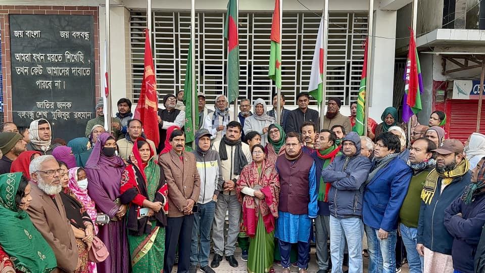 চুয়াডাঙ্গা, মেহেরপুর, ঝিনাইদহসহ সারা দেশে যথাযথ মর্যাদায় মহান বিজয় দিবস উদযাপন