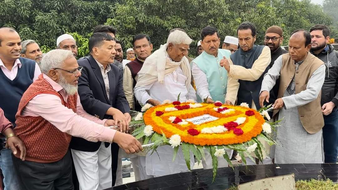 শ্রদ্ধাঞ্জলি নিবেদন, আলোচনা ও দোয়া অনুষ্ঠানের মধ্যদিয়ে চুয়াডাঙ্গা মুক্ত দিবস পালন