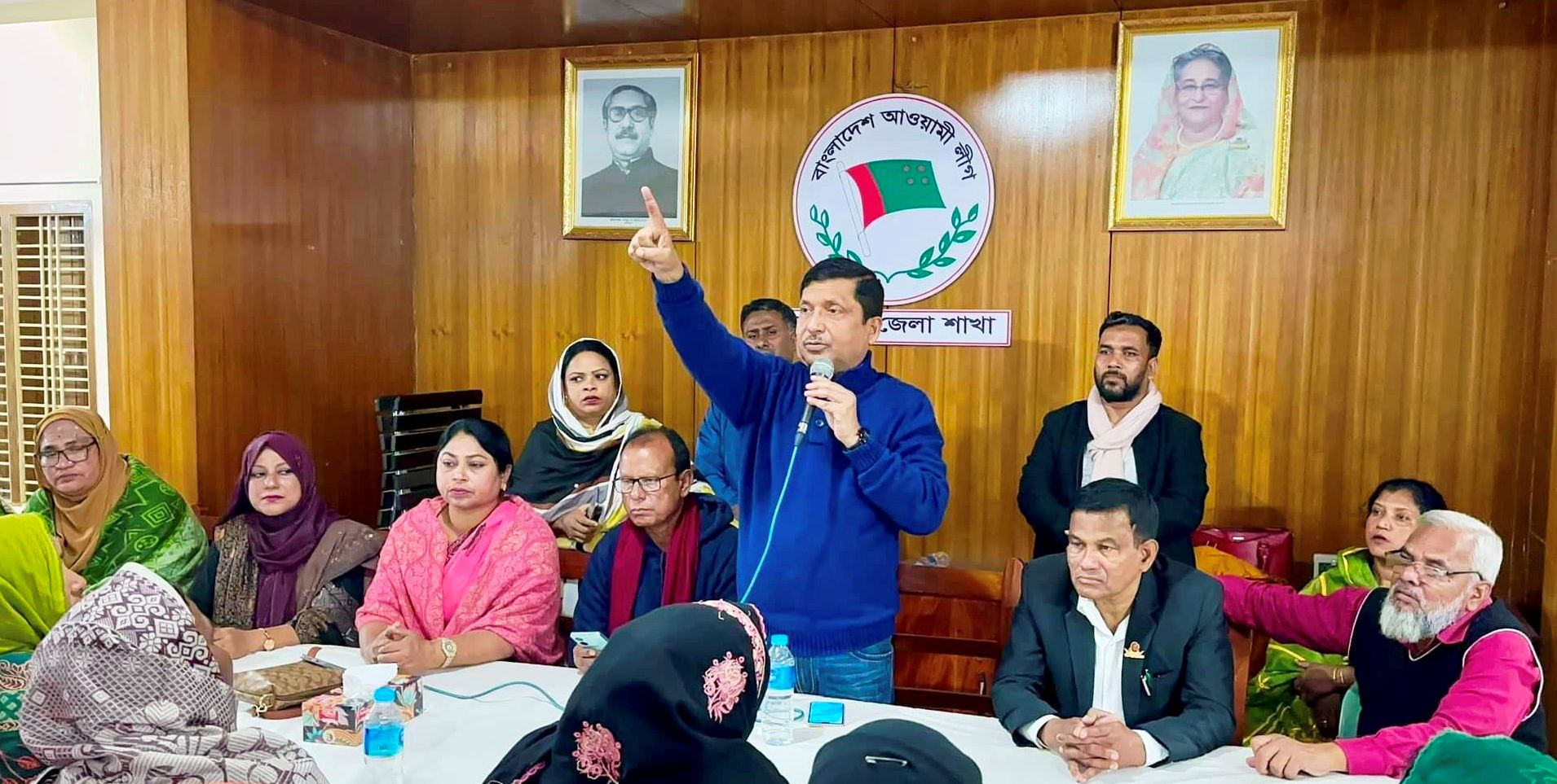 চুয়াডাঙ্গায় মহিলা আ.লীগের মতবিনিময় সভায় টোটন জোয়ার্দ্দার