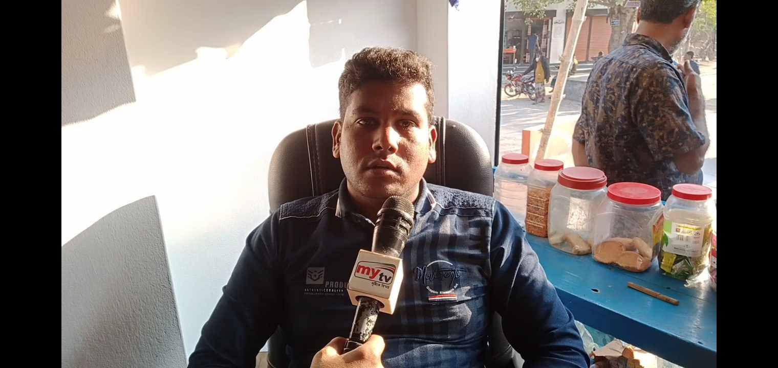 মাদক ও চোরাচালান প্রতিরোধ সভায় অভিযোগ করে বিপাকে ইউপি সদস্য