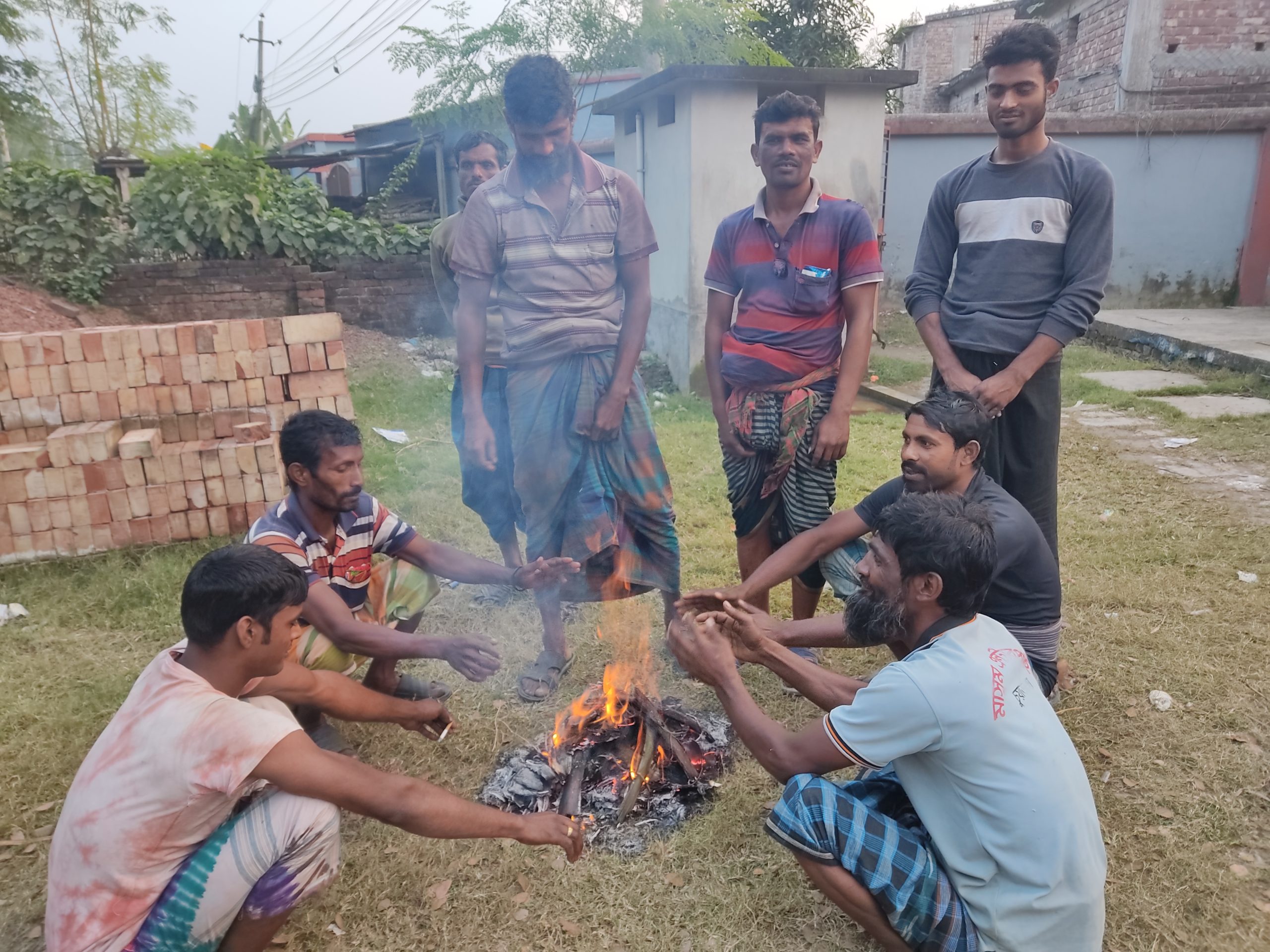 ৭ ডিগ্রিতে চুয়াডাঙ্গার তাপমাত্রা, সীমাহীন দুর্ভোগ