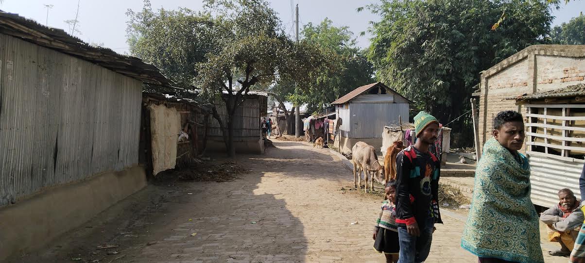 কার্ডধারী হলেও পায় না কোনো সুযোগ-সুবিধা
