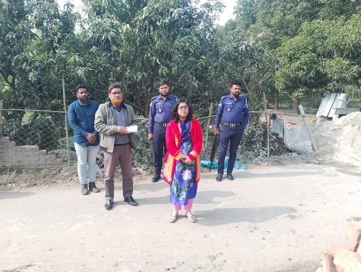 আন্দুলবাড়ীয়ায় খাস জমিতে বাড়ি নির্মাণের অভিযোগ