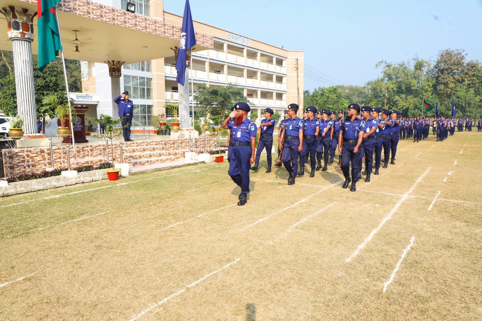 চুয়াডাঙ্গায় পুলিশের সাপ্তাহিক মাস্টার প্যারেড অনুষ্ঠিত