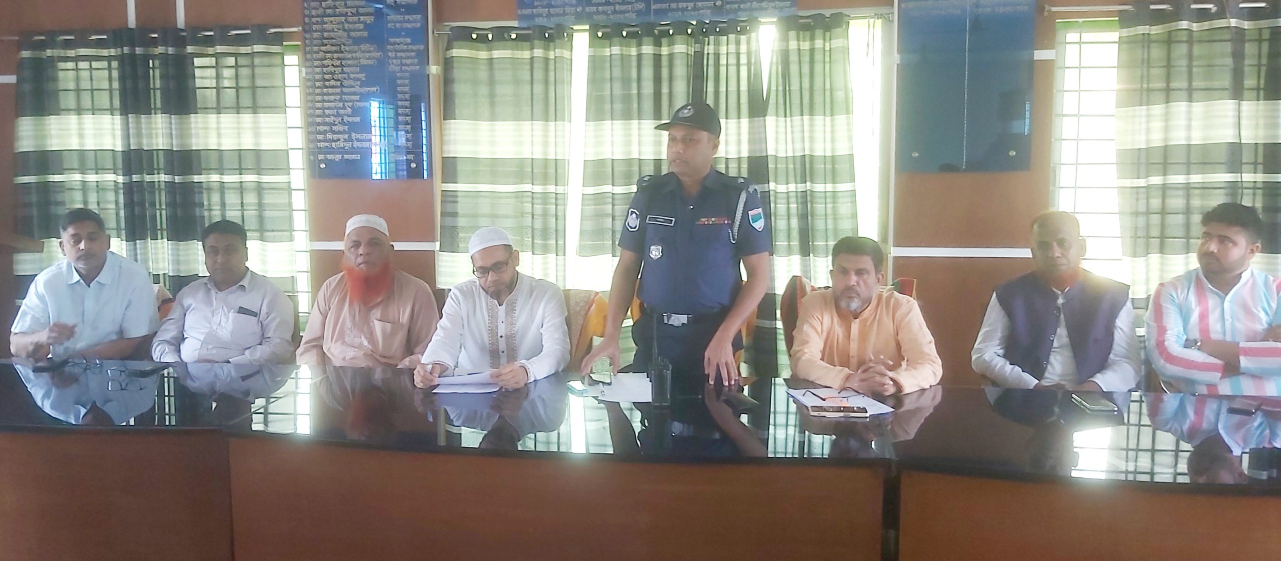 আলমডাঙ্গায় আইনশৃঙ্খলা বিষয়ক মতবিনিময় সভা