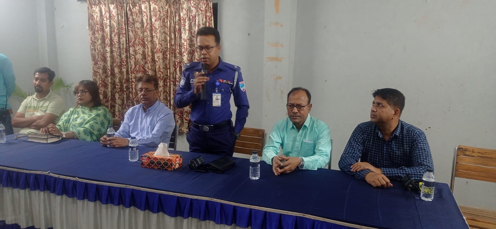 চুয়াডাঙ্গায় সাংবাদিকদের সঙ্গে ওসি সেকেন্দার আলীর মতবিনিময়