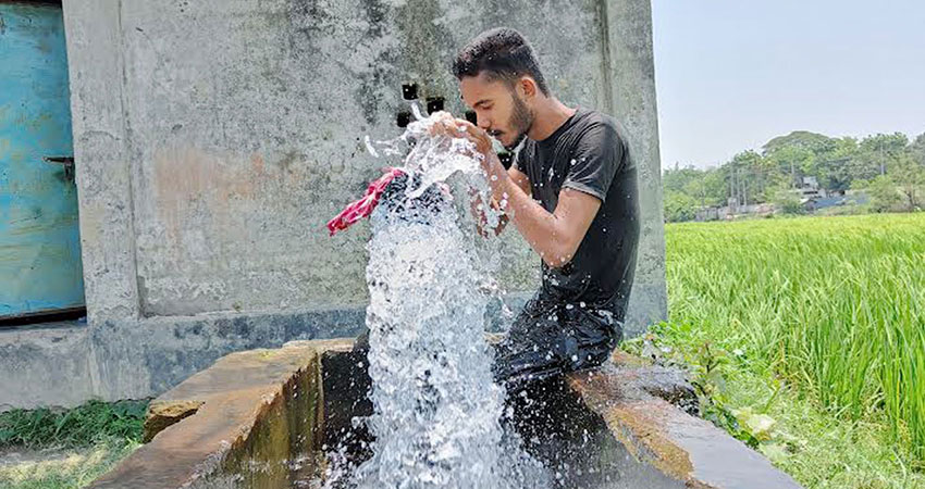 চুয়াডাঙ্গায় ৪২.২ ডিগ্রি সেলসিয়াস তাপমাত্রায় সর্বত্র হাঁসফাঁস অবস্থা