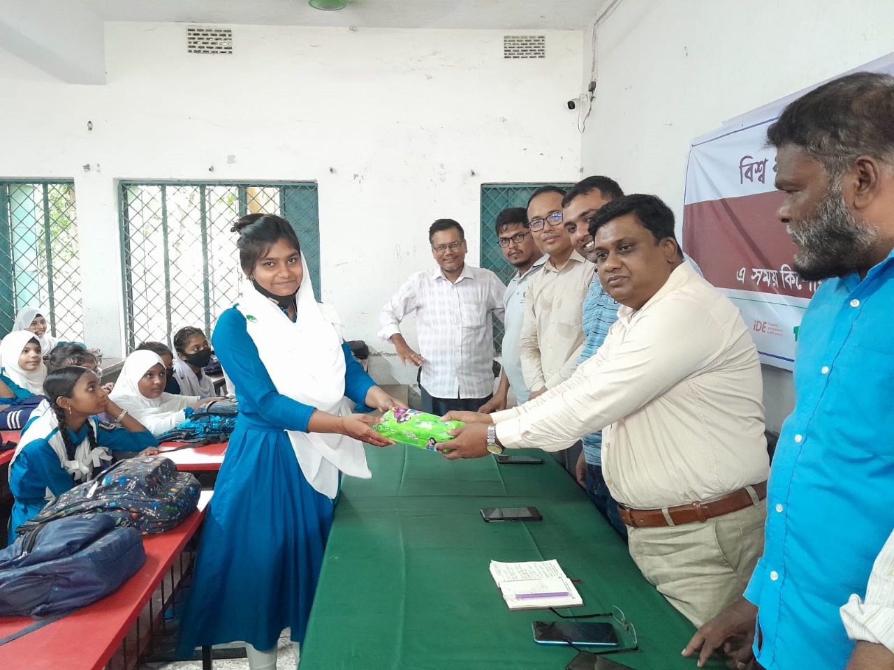 চুয়াডাঙ্গায় পিরিয়ডকালীন স্বাস্থ্য বিষয়ে আলোচনা
