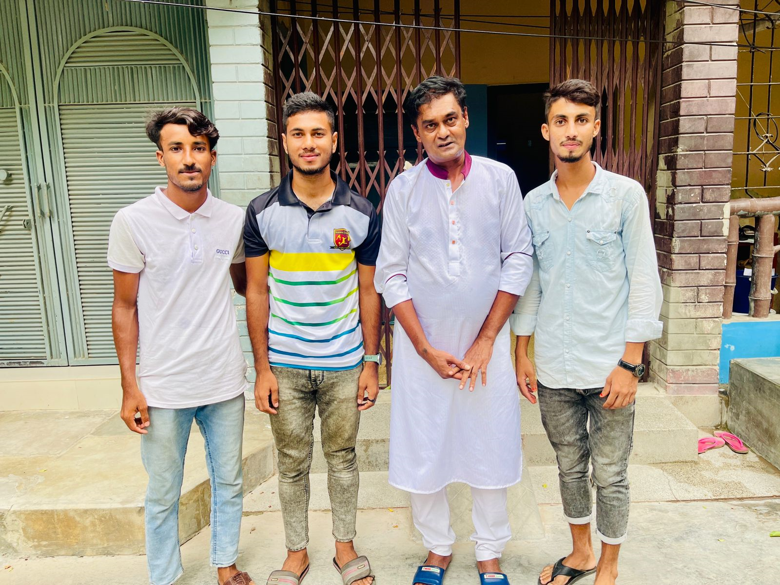 ঢাকার ফার্স্ট ডিভিশন লিগে খেলার সুযোগ পেলেন চুয়াডাঙ্গার ৩ ফুটবলার