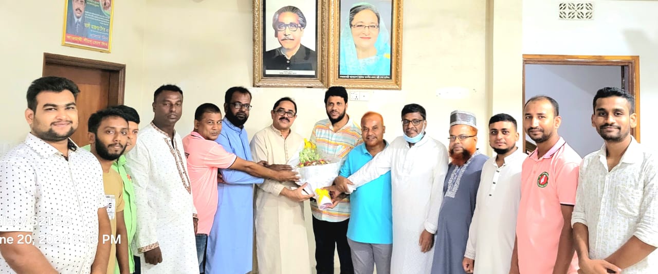 দর্শনা প্রেসক্লাব ও সাংবাদিক সমিতির উদ্যোগে এমপি টগরকে ফুলেল শুভেচ্ছা