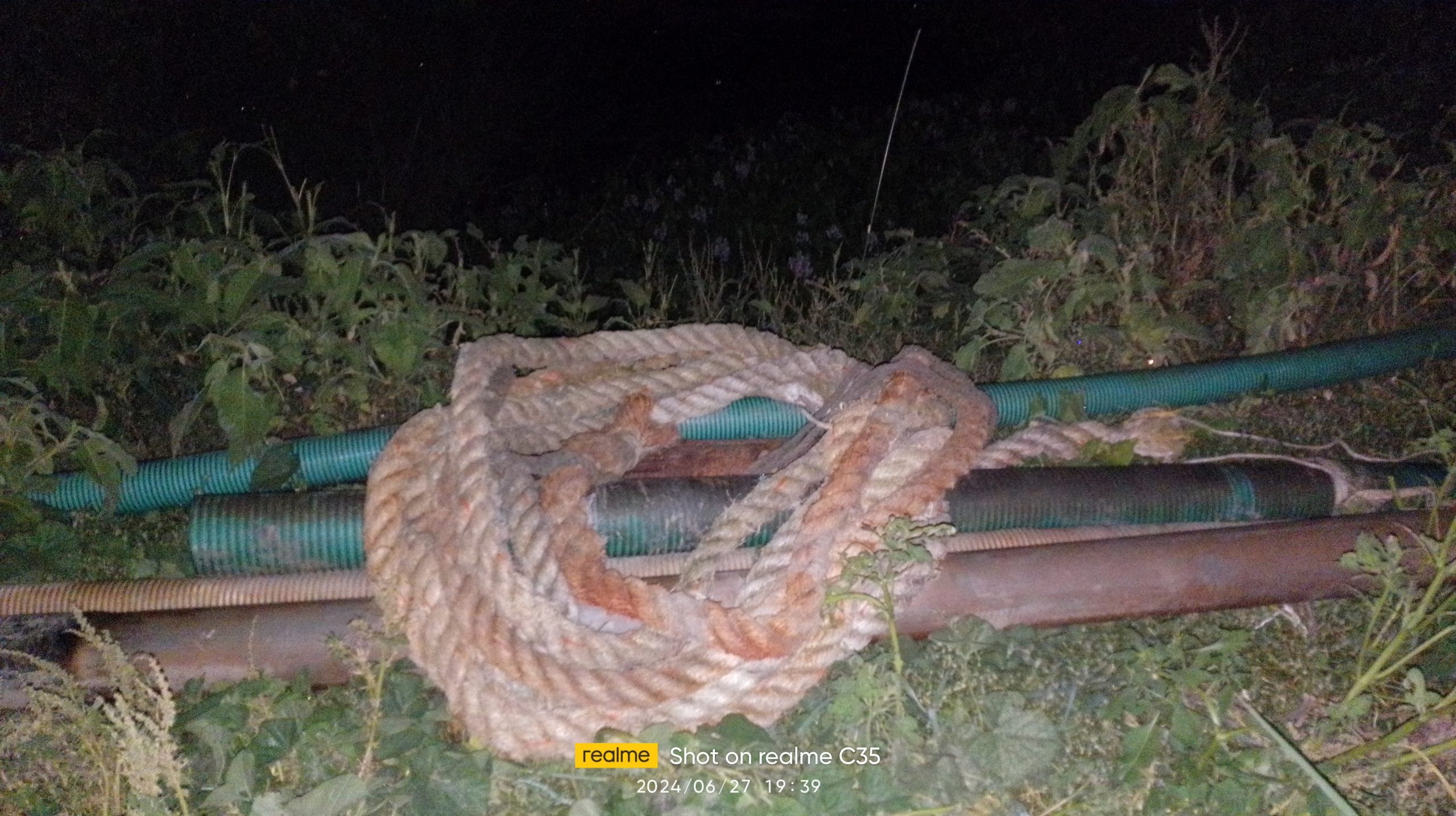 তিতুদহে চিত্রা নদী থেকে অবৈধভাবে বালু উত্তোলনের অভিযোগ